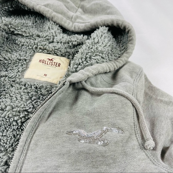 Hollister Women’s Sherpa-Lined Full Zip Hoodie size: Medium - Picture 6 of 13